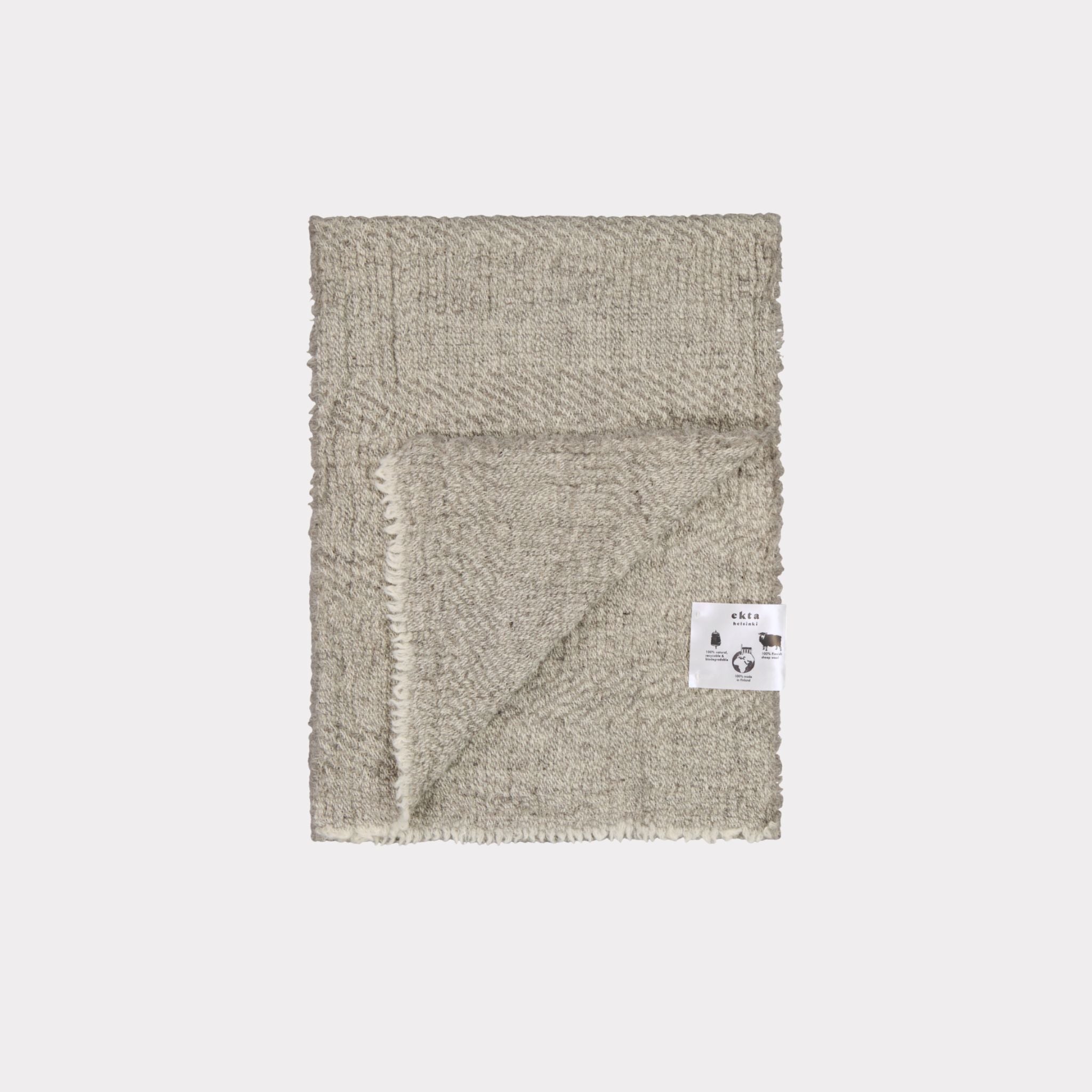 Grey textured scarf in responsible Finnish wool. Manufactured in Finland.