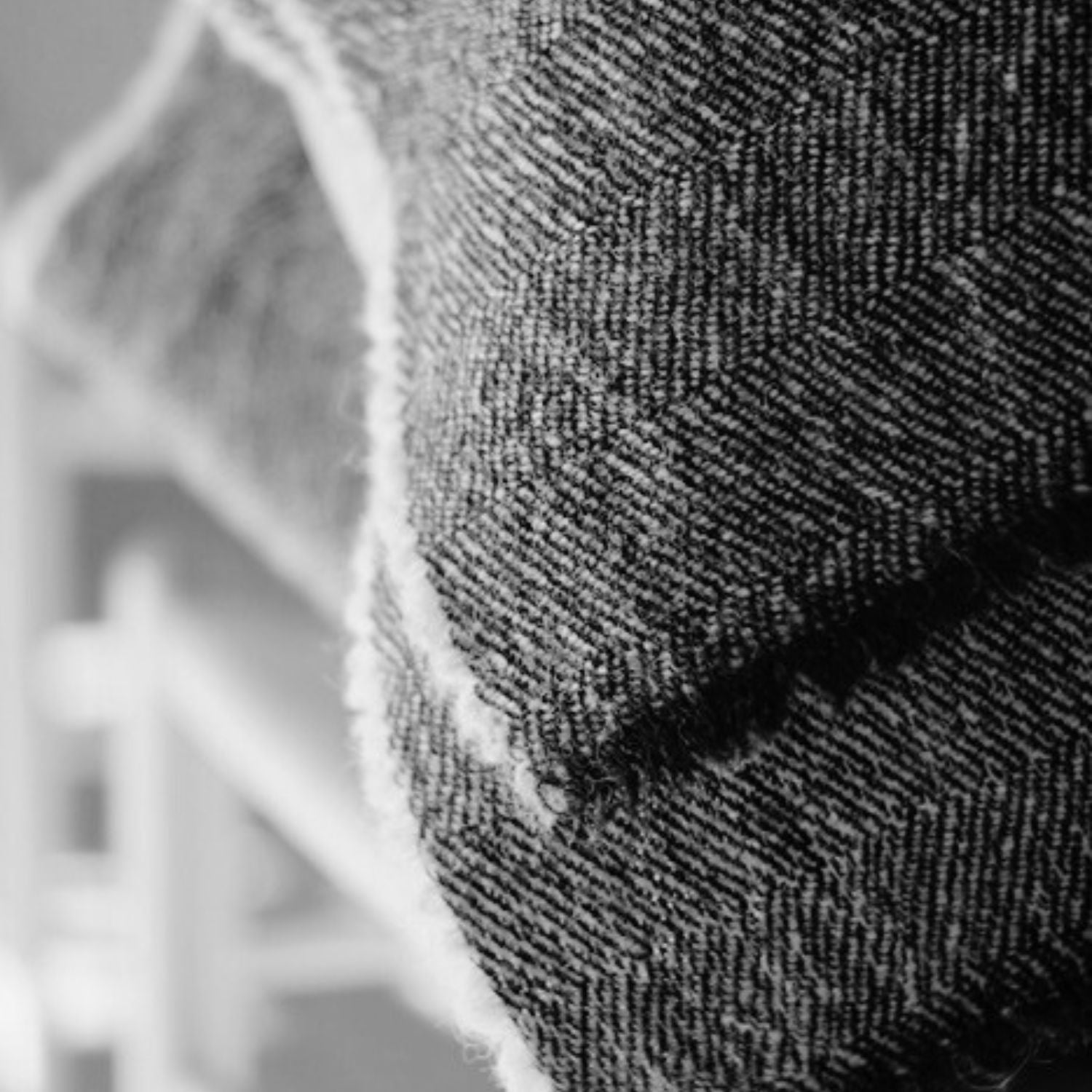 Discover the Ekta Helsinki collection of premium and authentic Finnish throws, meticulously crafted from the finest Finnish sheep wool and produced ethically in our homeland Finland.  With our commitment to quality, each throw is a testament to the rich heritage of Finnish craftsmanship.
